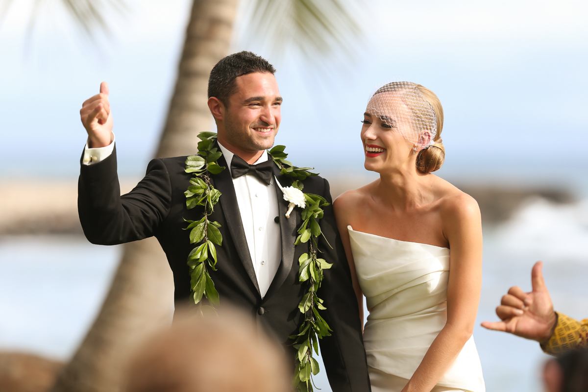 eatsleepwear, Kimberly Lapides, Kimberly Pesch, Wedding, Beach Wedding, Wedding Ceremony, Palm Trees, Alison Conklin, Maui, Hawaii, Olowalu Plantation House, Vera Wang