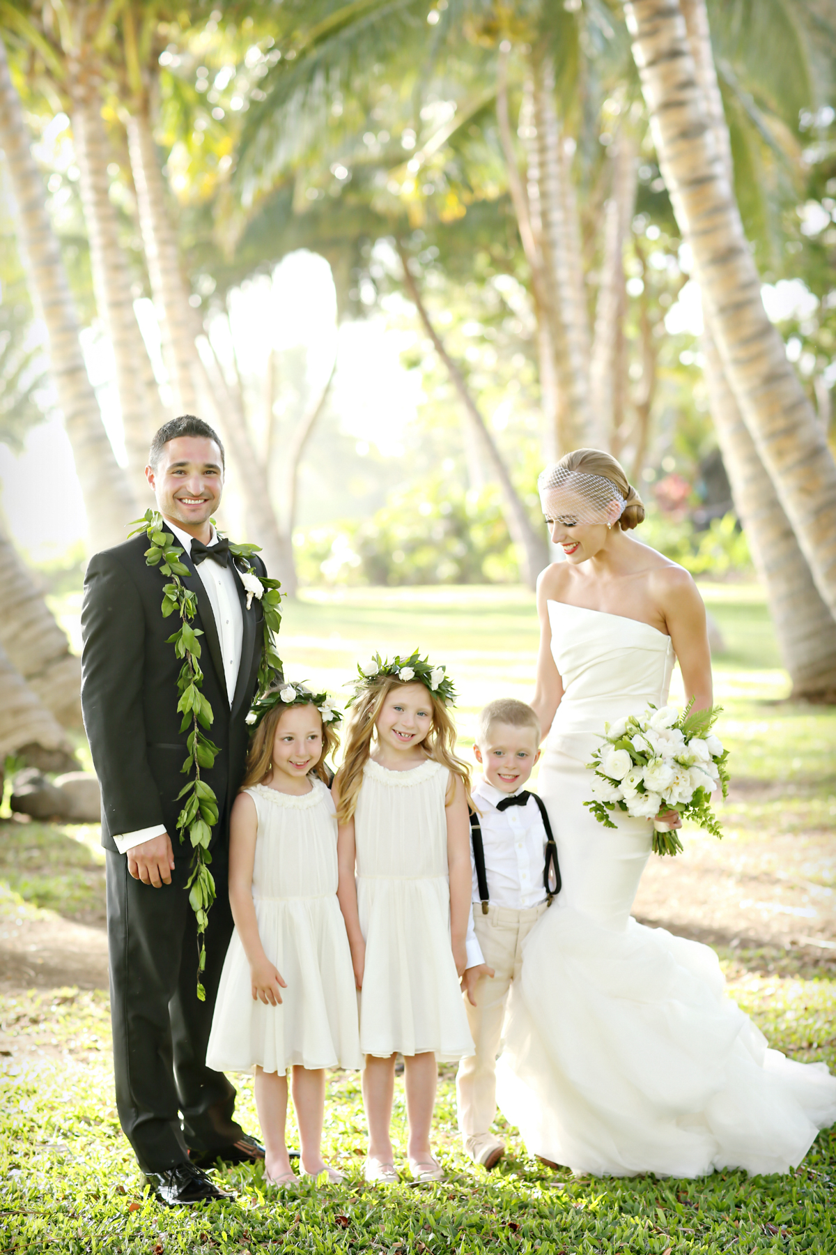 EatSleepWear, Wedding, Beach Wedding, Reception, Alison Conklin, Maui, Hawaii, Olowalu Plantation House, Vera Wang, Kimberly Pesch, Kimberly Lapides, Beach Wedding