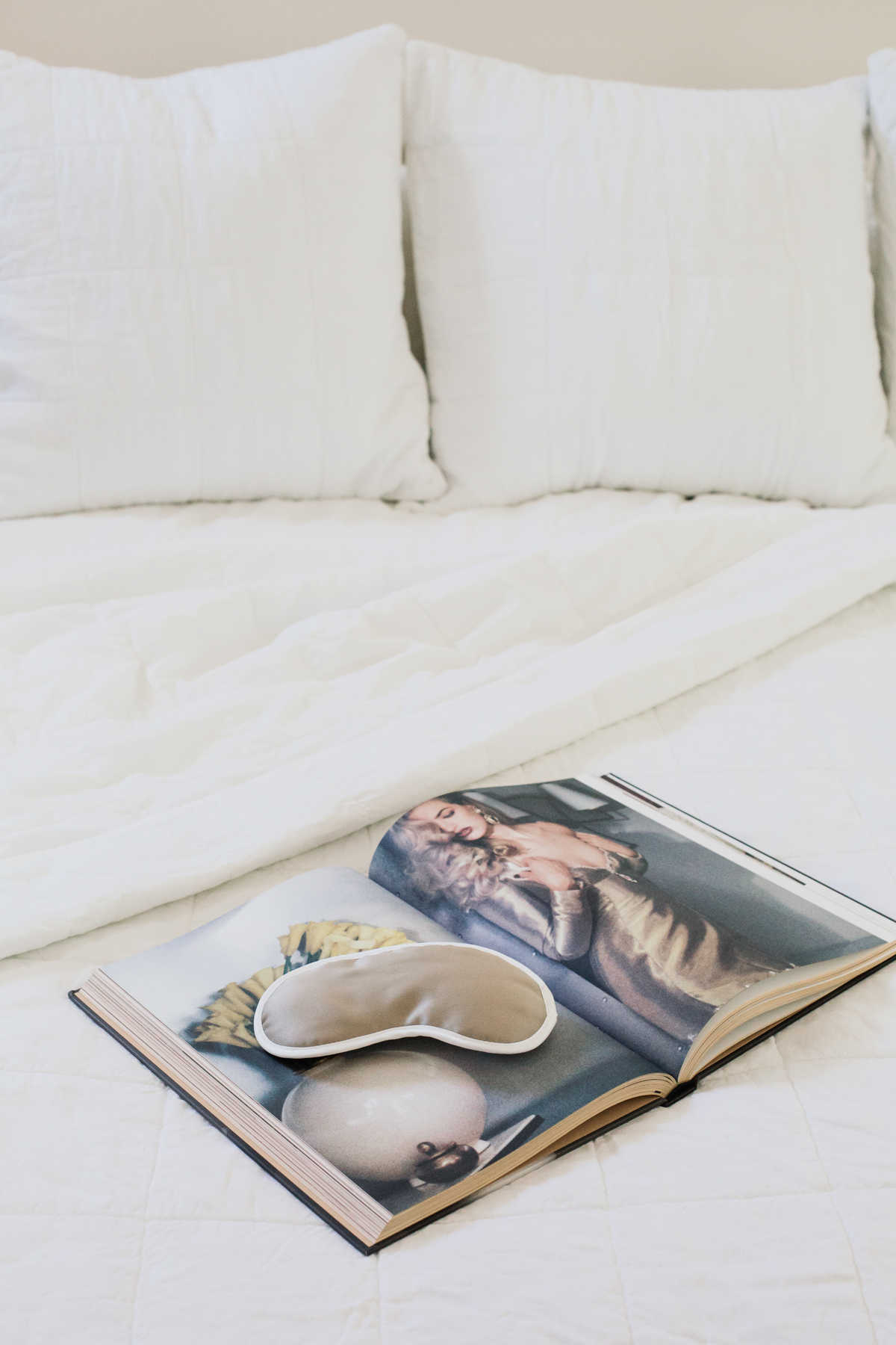 eatsleepwear, kimberly lapides, Iluminage, home, bed, west elm, parachute home, helena quinn