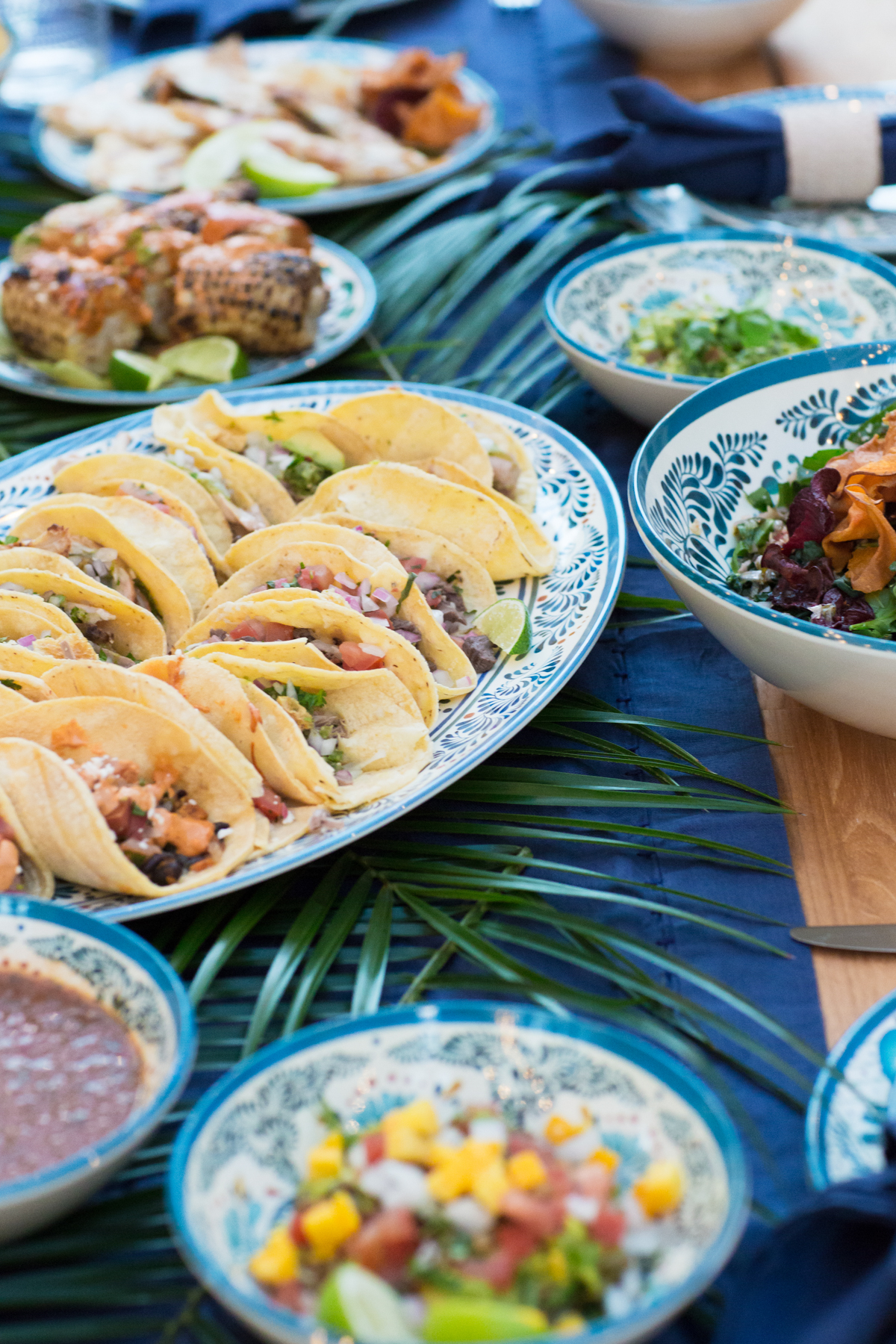 eatsleepwear, kimberly lapides, Home, William Sonoma, William Sonoma Home, Outdoor Entertaining, Dining, Summer, Mexican Alfresco, Tacos, backyard