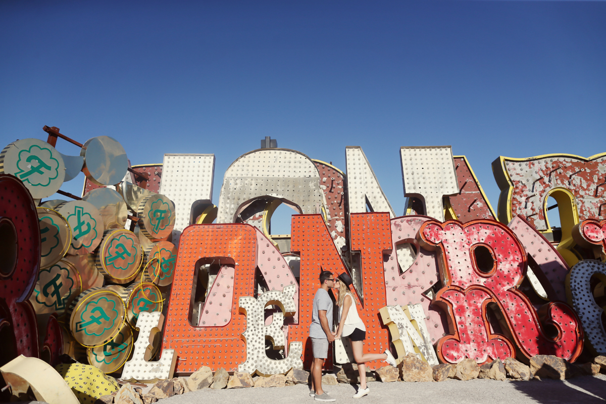 eatsleepwear-Travel-LasVegas-AlisonConklin-NeonMuseum-KimberlyLapides-23