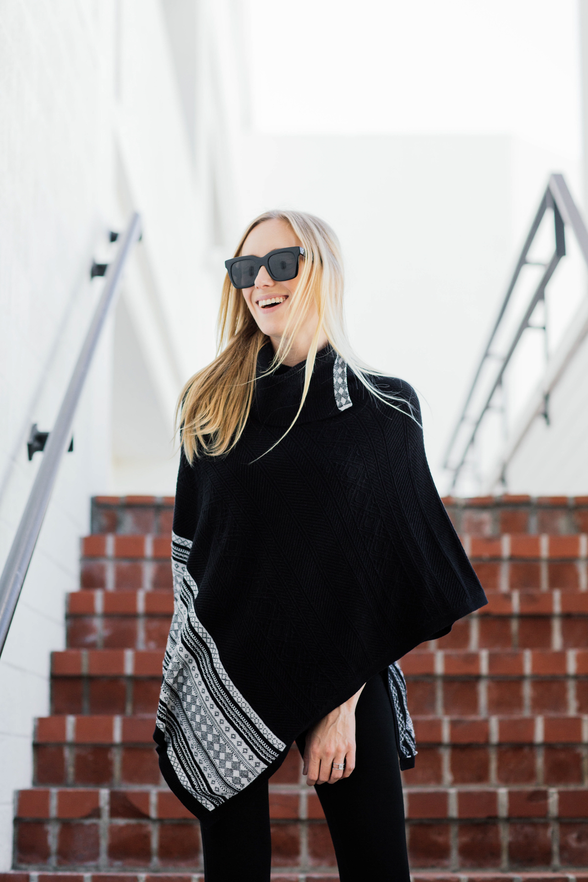 eatsleepwear, kimberly lapides, outfit, white house black market, whbm, holiday, poncho