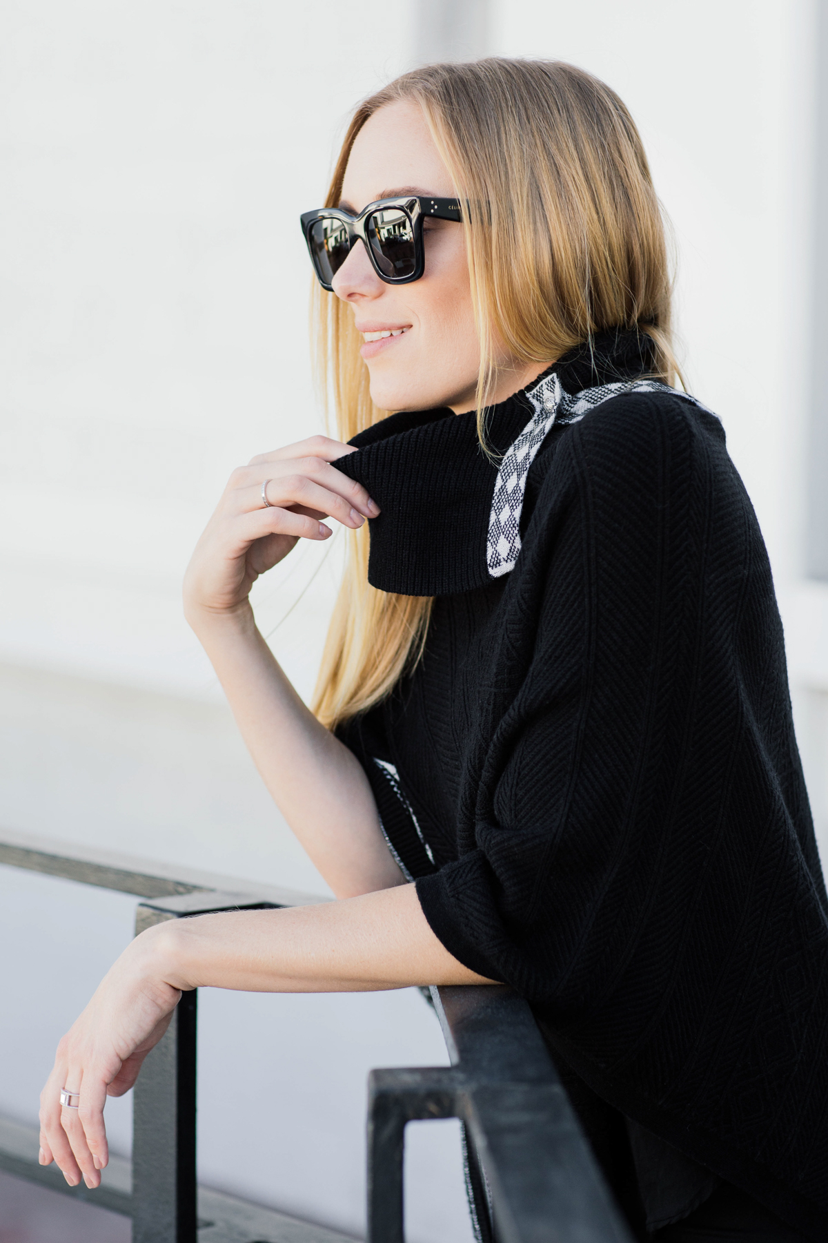 eatsleepwear, kimberly lapides, outfit, white house black market, whbm, holiday, poncho