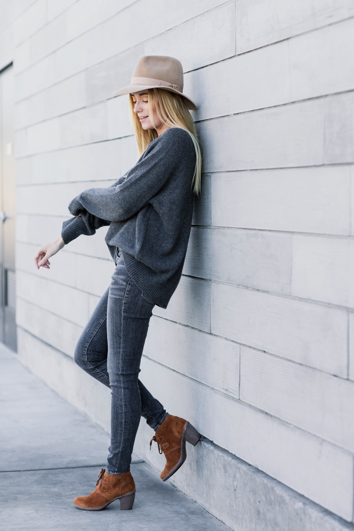 eatsleepwear, outfit, kimberly lapides, clarks