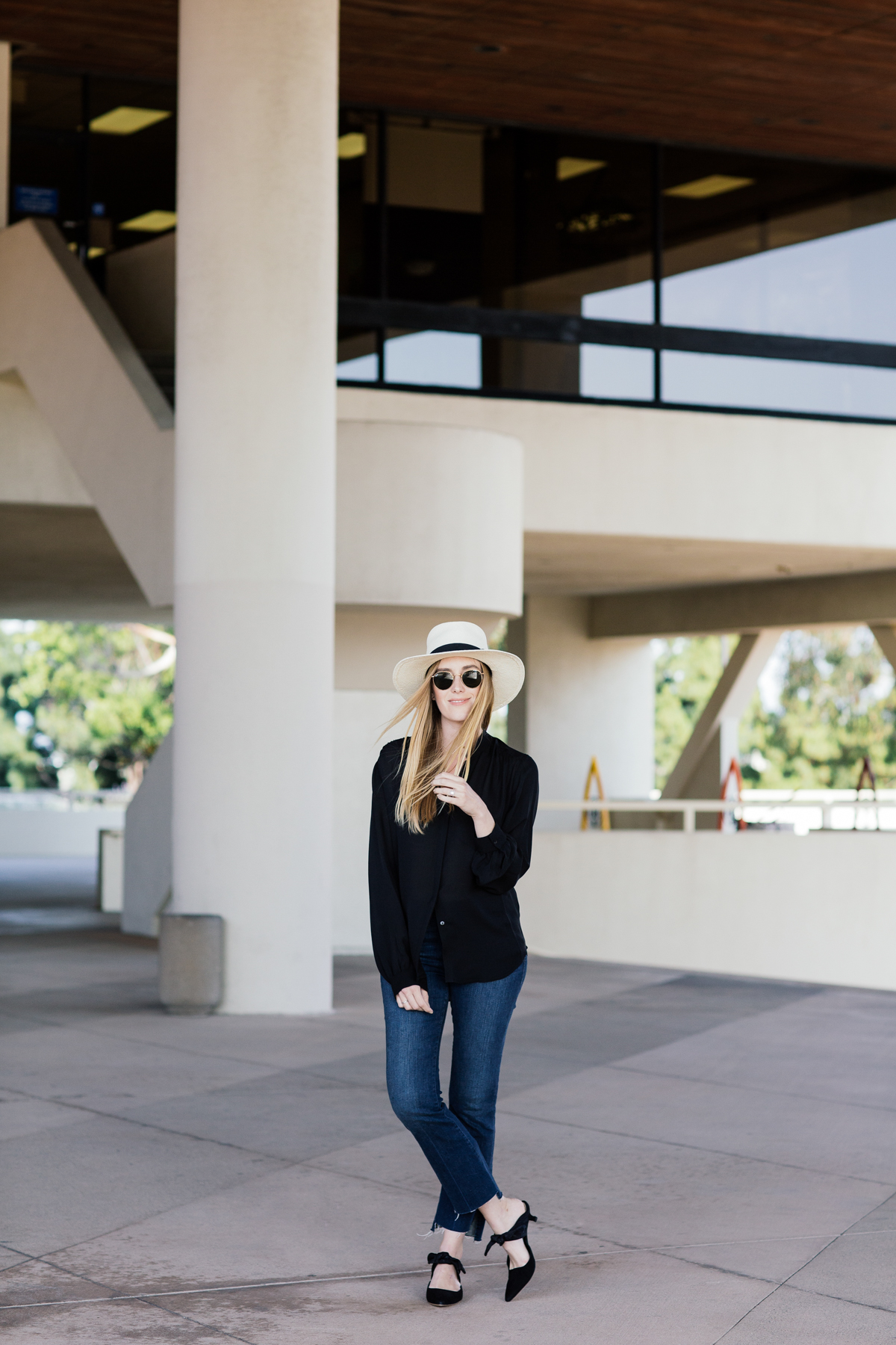 eatsleepwear, Kimberly Lapides, outfit, netaporter, The Row, glady tamez, frame, lagence, rayban