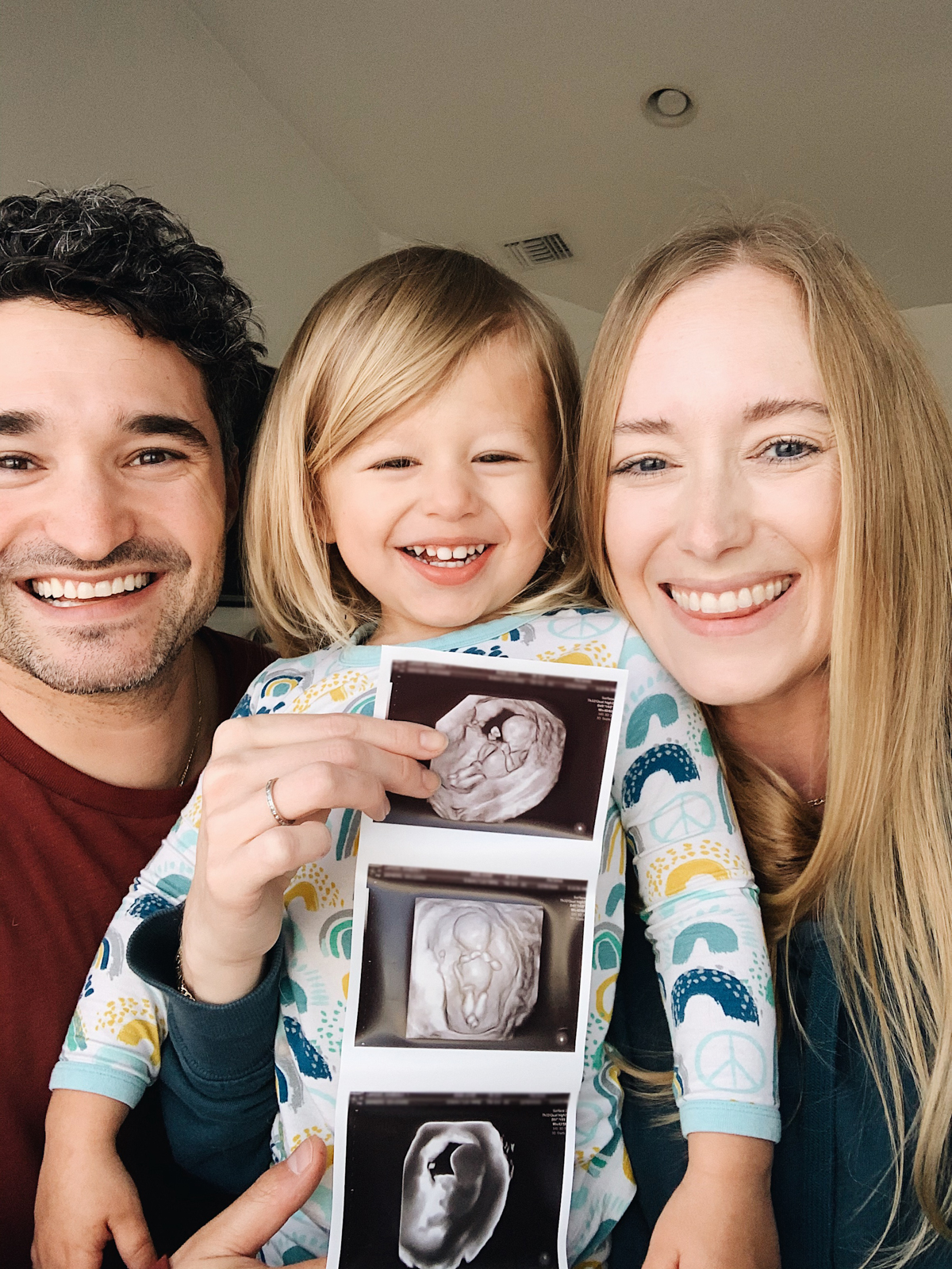 eatsleepwear KimberlyLapides Family IVF Fet Pregnant 1